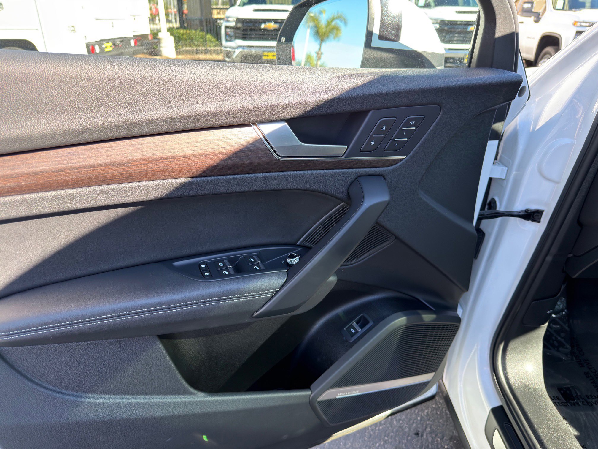 Used 2024 Audi Q5 2.0T Premium Plus image 23