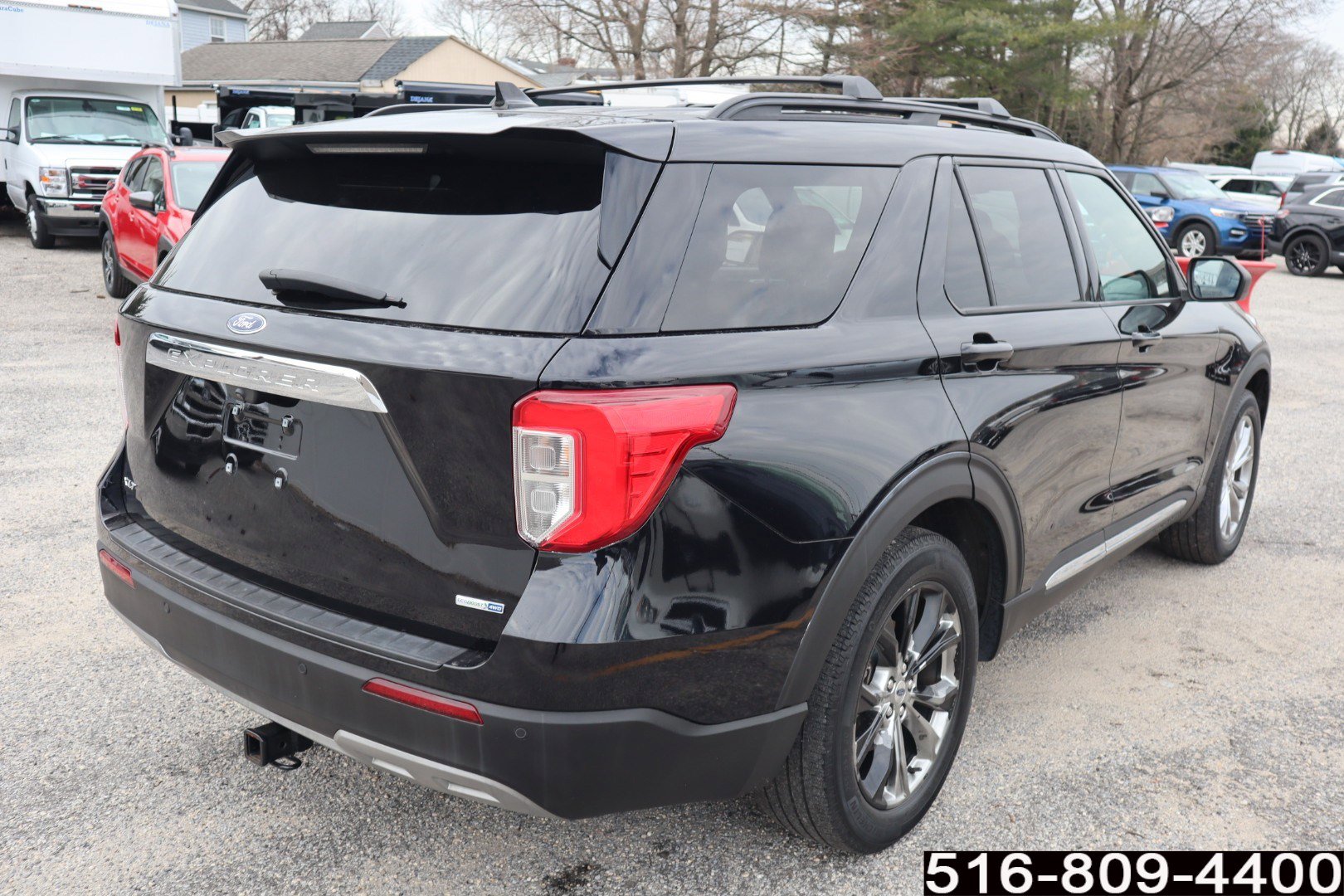 Used 2020 Ford Explorer XLT w/ Equipment Group 202A image 5
