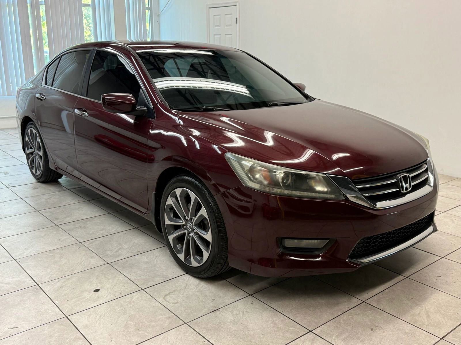 Used 2015 Honda Accord Sport image 1