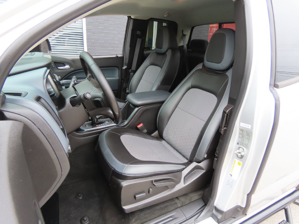 Used 2016 Chevrolet Colorado Z71 AWD/4WD image 21