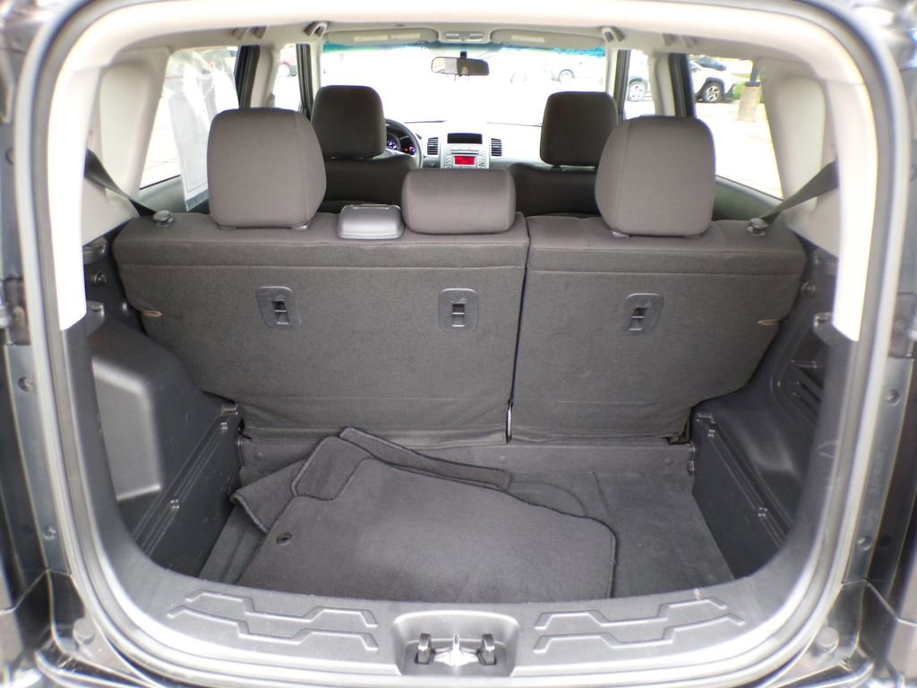 Used 2013 Kia Soul FWD image 17