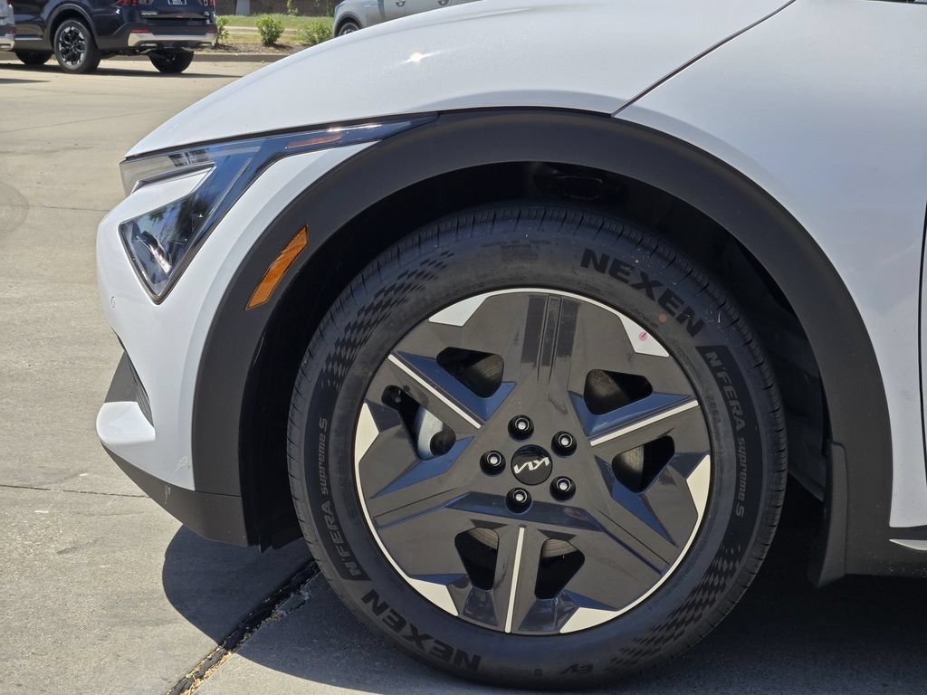 New 2026 Kia EV6 2WD image 5