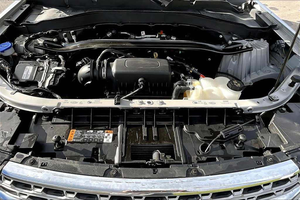 Used 2024 Ford Explorer Limited image 10