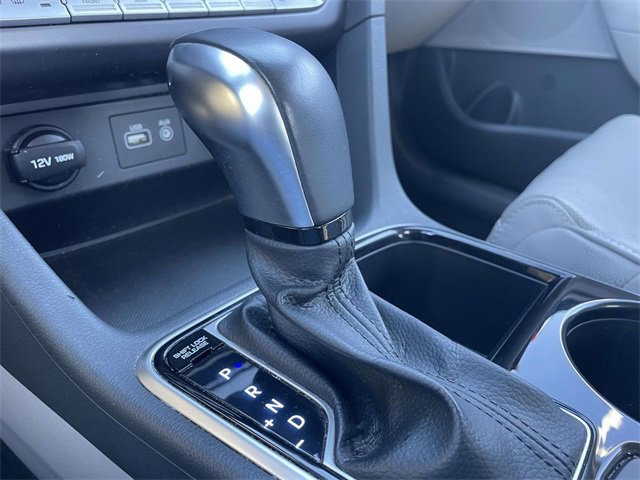 Used 2018 Hyundai Sonata Limited image 25