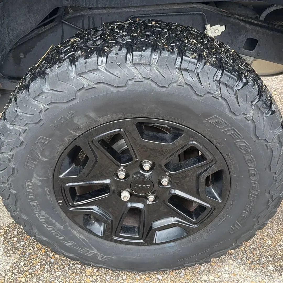 Used 2015 Jeep Wrangler Unlimited Sport AWD/4WD image 13
