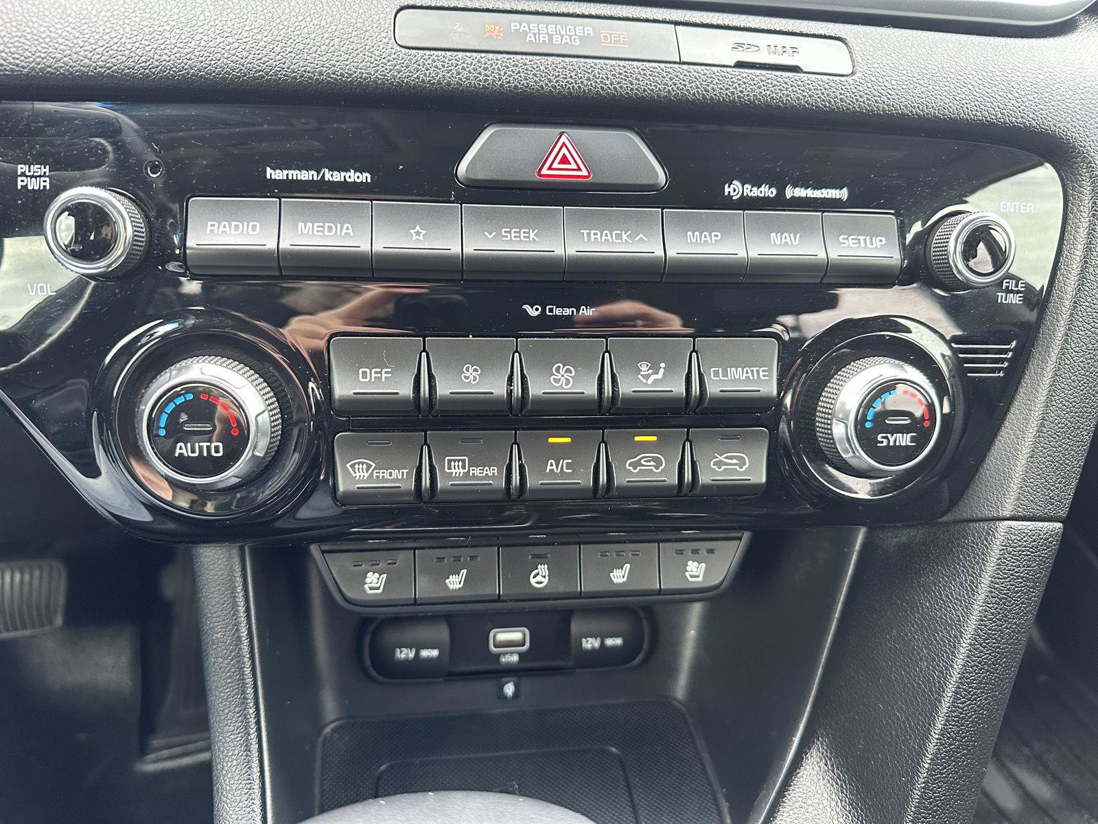 Used 2021 Kia Sportage EX w/ EX Technology Package FWD image 27