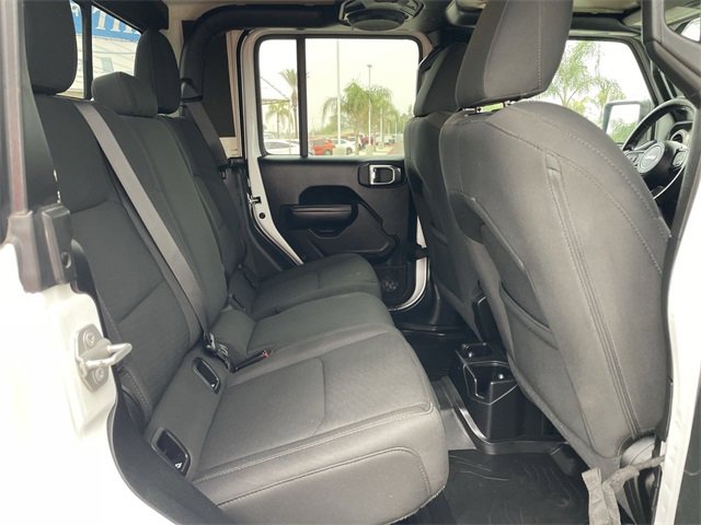 Used 2021 Jeep Gladiator Sport image 26