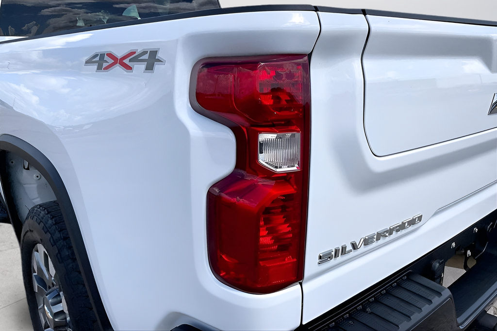 Used 2024 Chevrolet Silverado 2500 Custom w/ Custom Convenience Package AWD/4WD image 20