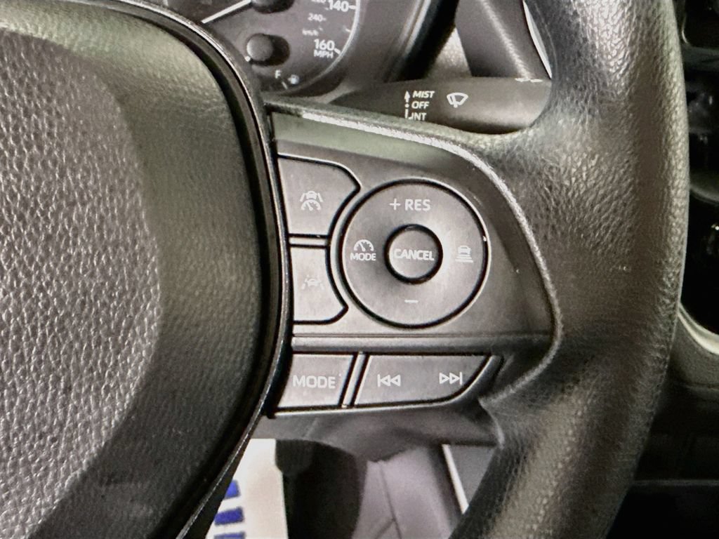 Certified 2023 Toyota Corolla Cross AWD Hybrid image 22