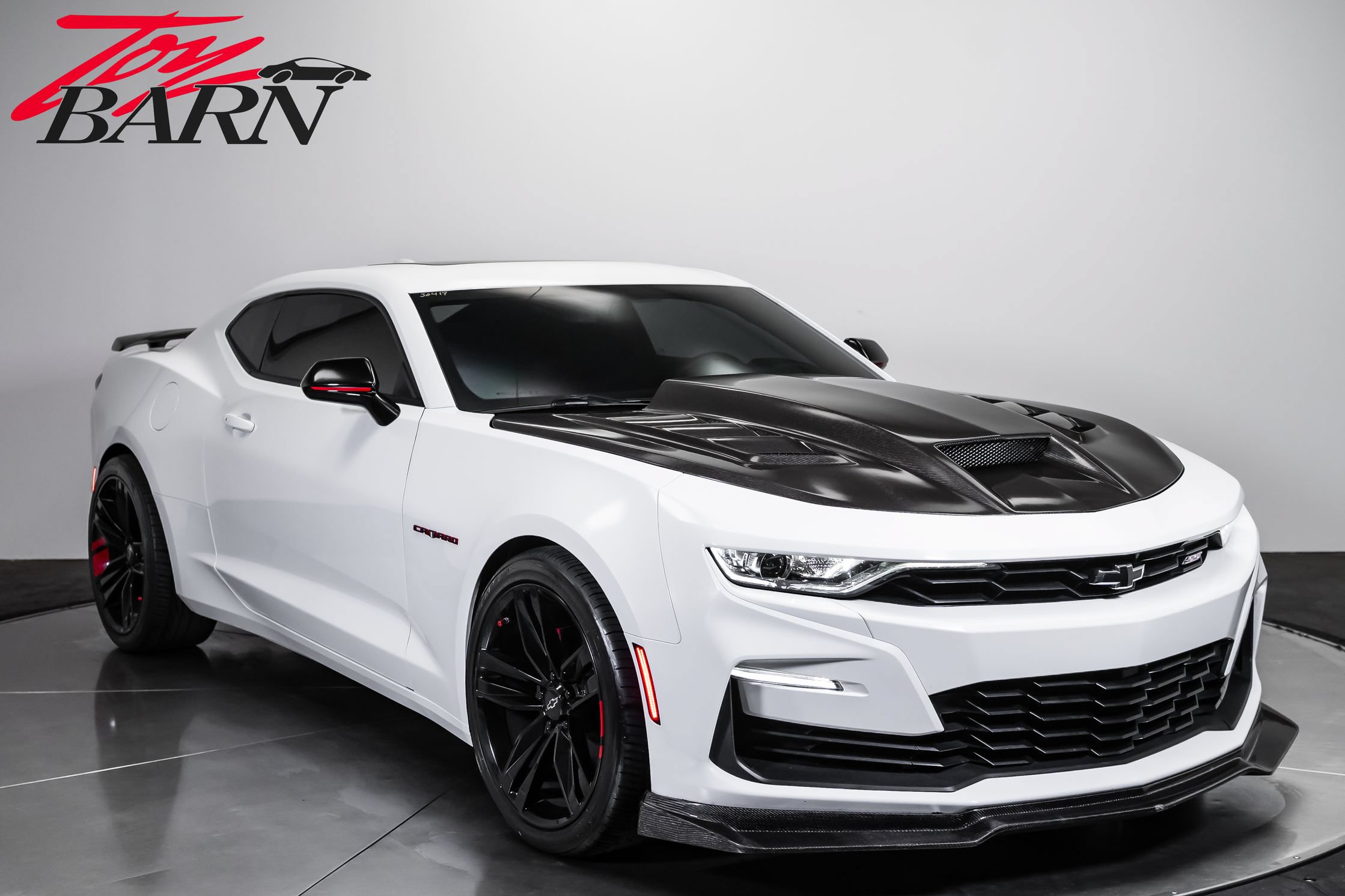 Used 2021 Chevrolet Camaro SS w/ Redline Edition RWD image 7