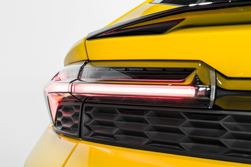 Used 2025 Lamborghini Urus S AWD/4WD image 60