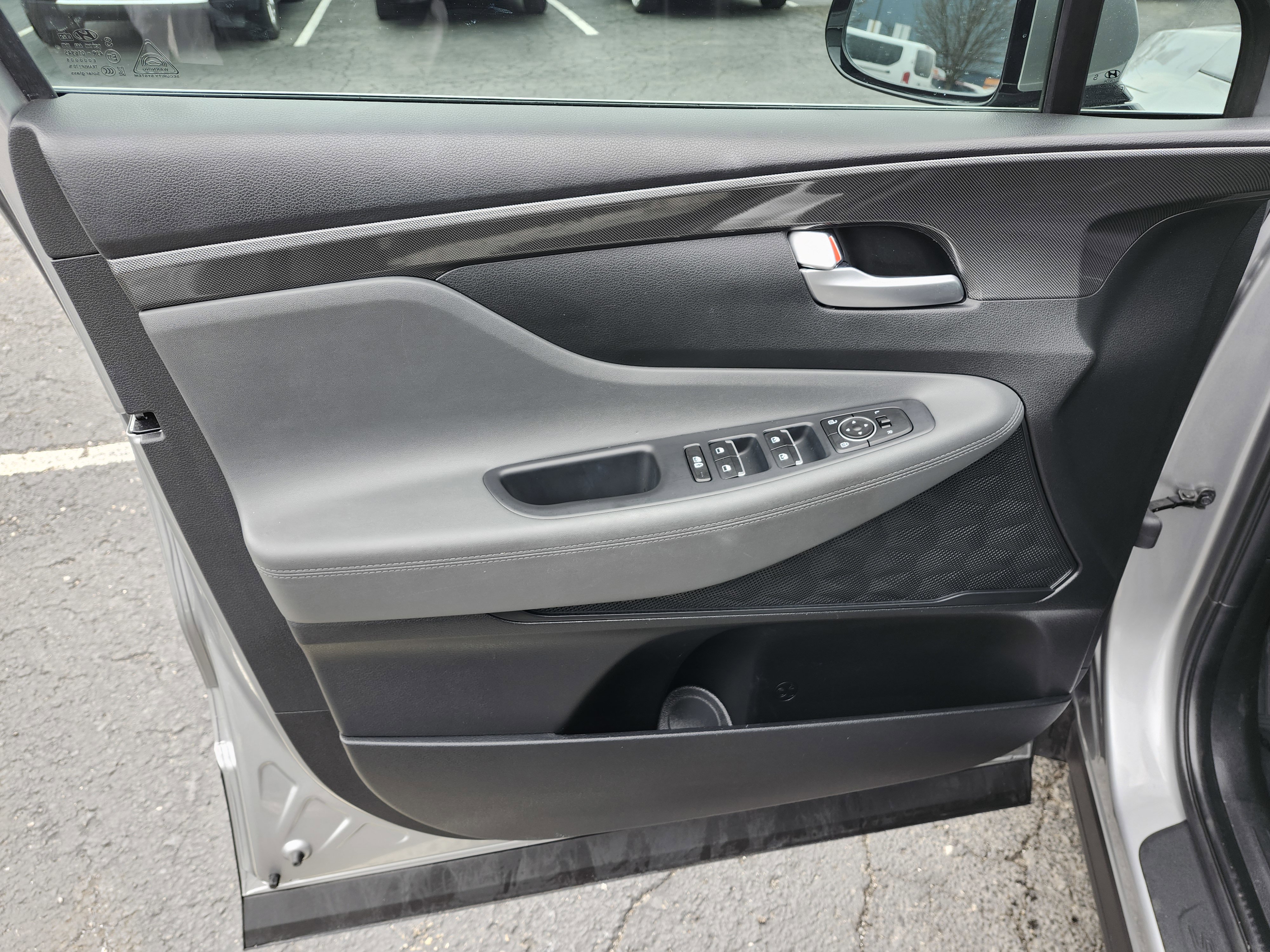 Used 2023 Hyundai Santa Fe SEL FWD image 29