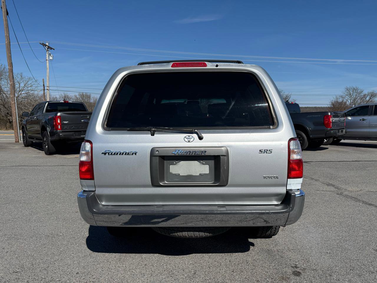 Used 2002 Toyota 4Runner SR5 RWD image 5