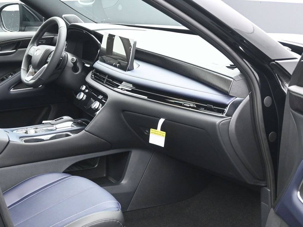 New 2026 INFINITI QX60 Sport w/ Dark Cargo Package image 6