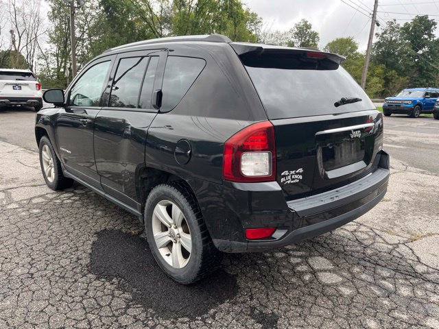 Used 2016 Jeep Compass Latitude AWD/4WD image 7