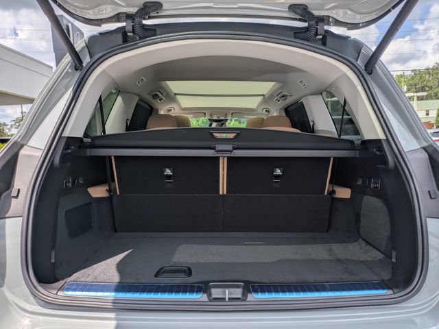 New 2026 Mercedes-Benz GLS 450 4MATIC image 14