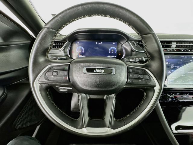 Used 2024 Jeep Grand Cherokee Altitude AWD/4WD image 15