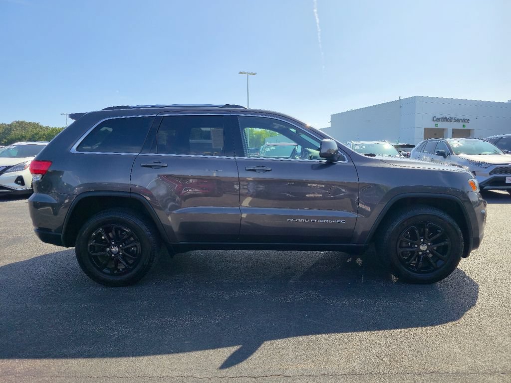 Used 2015 Jeep Grand Cherokee Laredo w/ Quick Order Package 23E AWD/4WD image 5