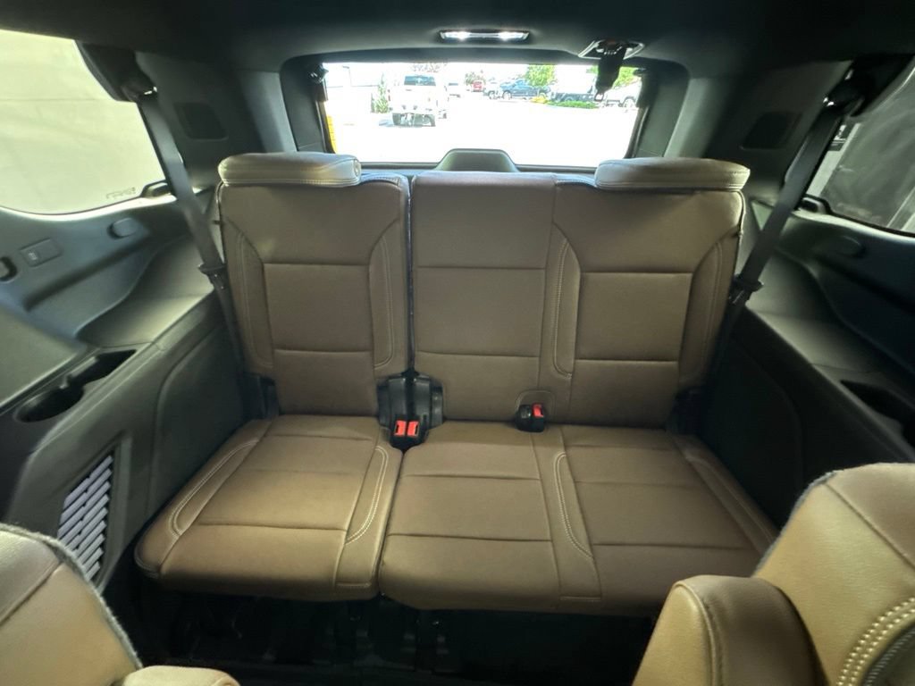 New 2026 Chevrolet Tahoe High Country AWD/4WD image 31