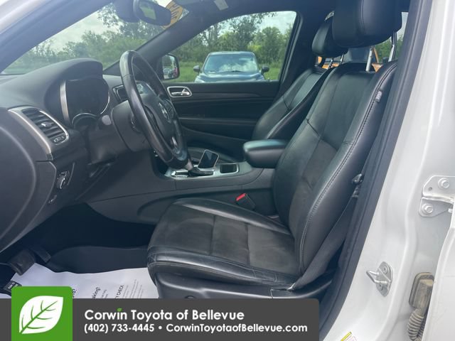 Used 2019 Jeep Grand Cherokee Altitude AWD/4WD image 17