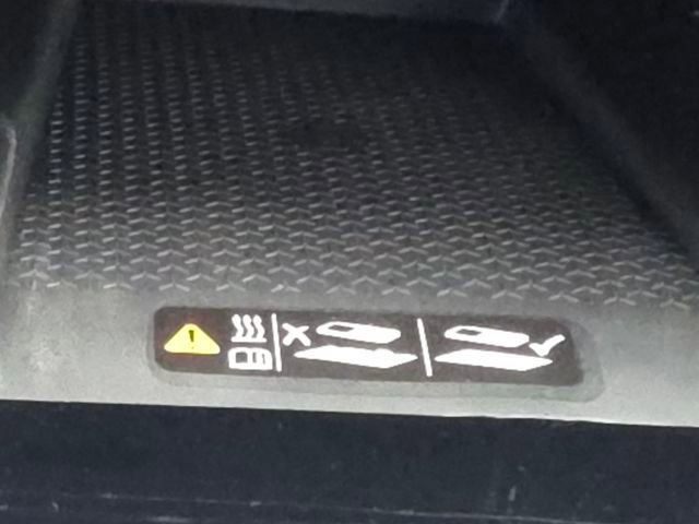 New 2026 Chevrolet Traverse RS image 8