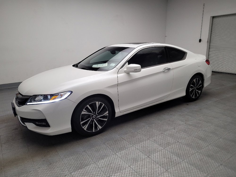 Used 2017 Honda Accord EX-L image 2