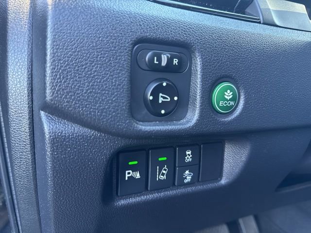 Used 2018 Honda Pilot Touring image 9