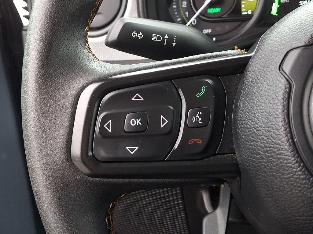 Used 2024 Jeep Wrangler Unlimited AWD/4WD image 20