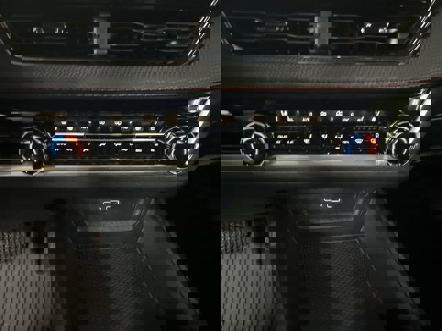 Certified 2026 Chevrolet Equinox RS w/ Convenience Package III AWD/4WD image 18