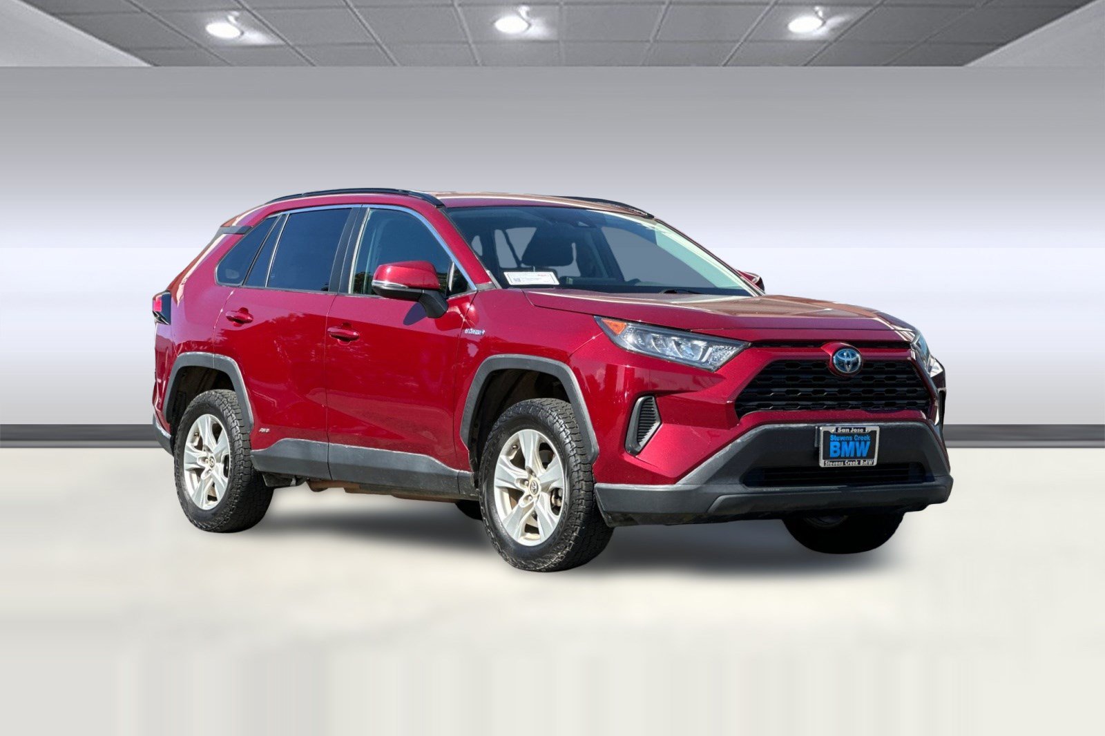 Used 2020 Toyota RAV4 LE w/ All Weather Liner Package AWD/4WD image 7