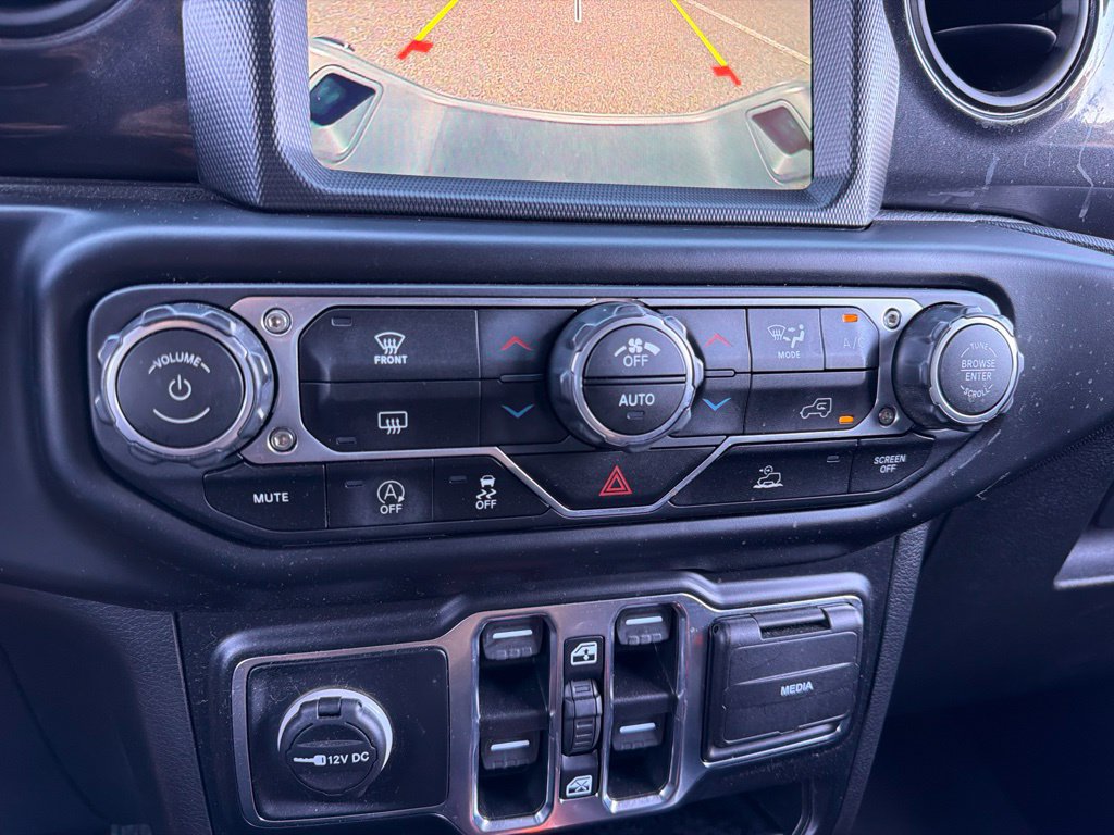 Used 2022 Jeep Gladiator Sport AWD/4WD image 12