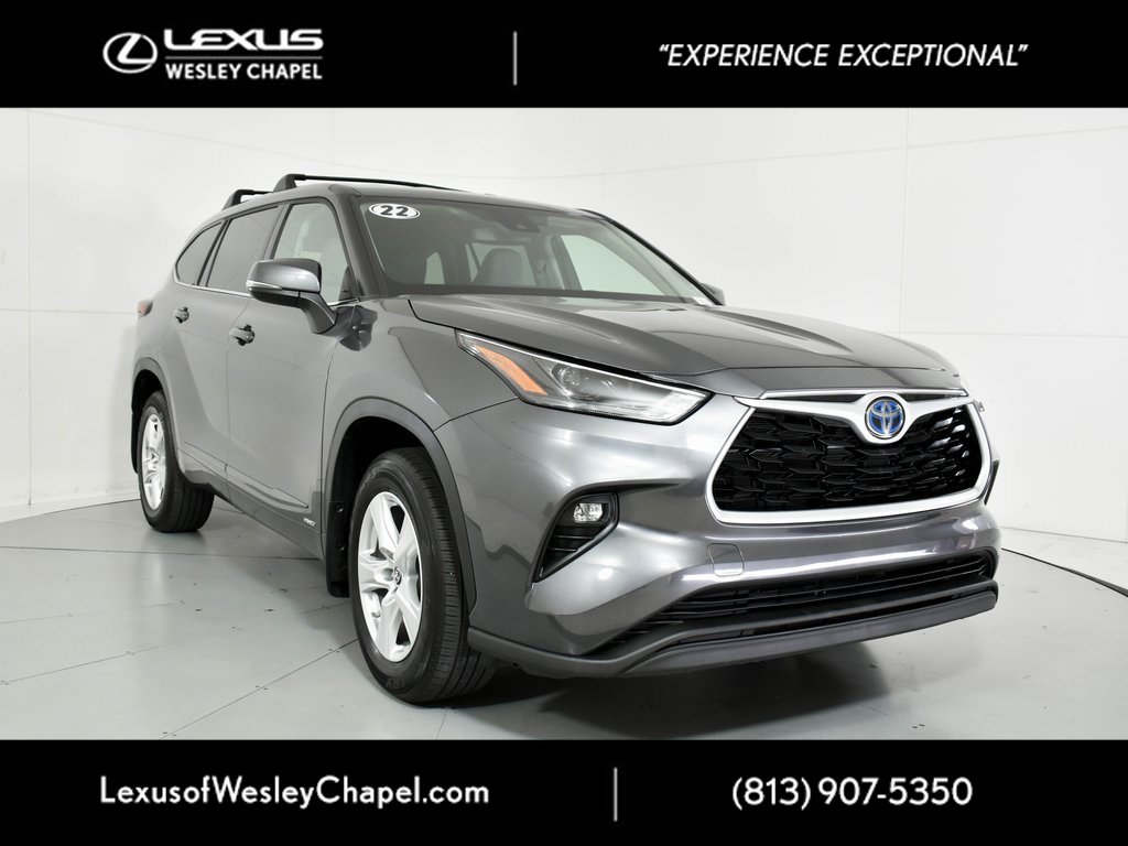 Used 2022 Toyota Highlander LE