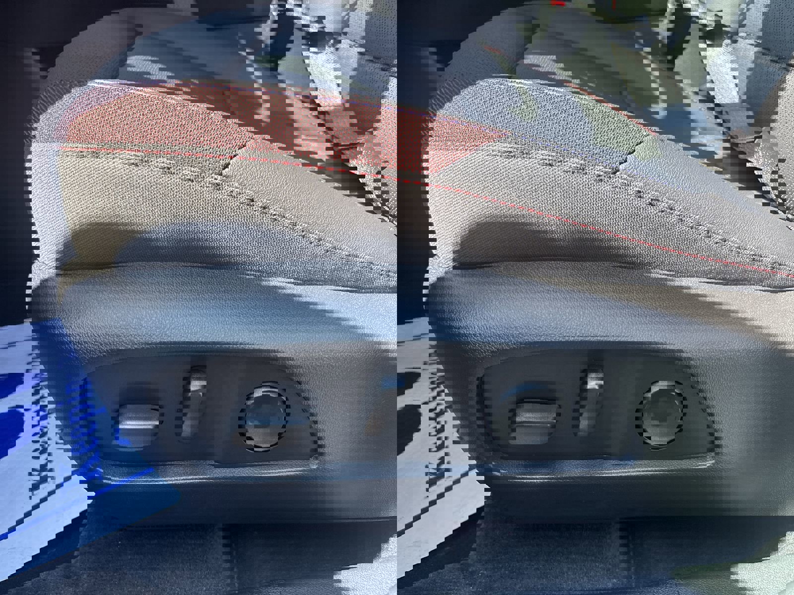 New 2026 Chevrolet Equinox RS w/ Convenience Package III image 15