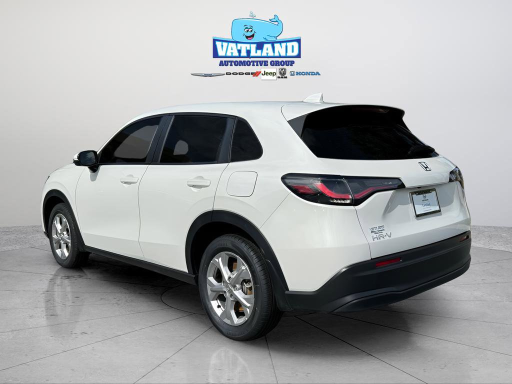 Certified 2024 Honda HR-V LX image 3