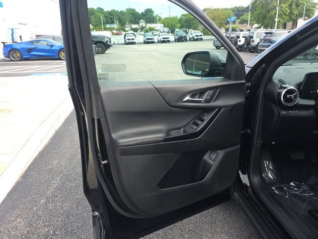 Used 2025 Chevrolet Equinox LT w/ Convenience Package II AWD/4WD image 15