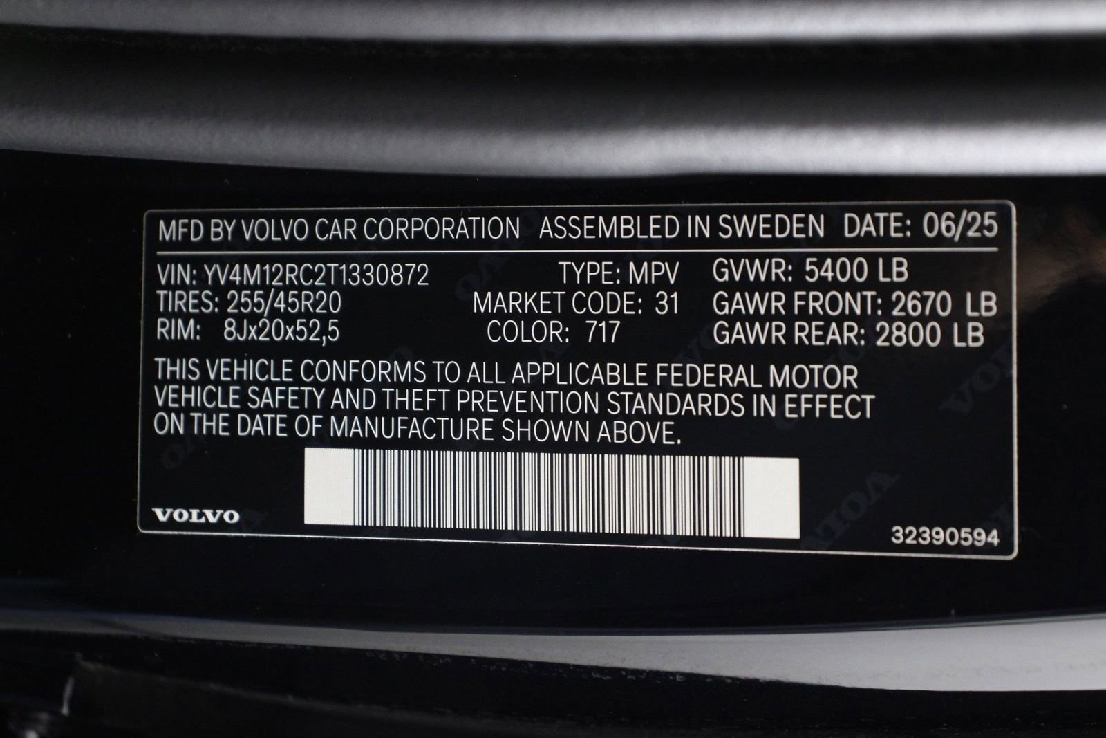 Certified 2026 Volvo XC60 B5 Plus AWD/4WD image 16