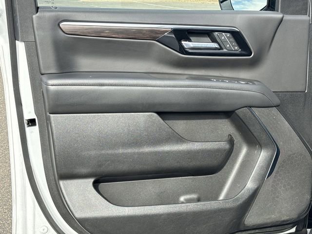 Certified 2025 Chevrolet Tahoe LT image 23