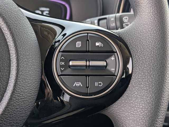 Certified 2025 Kia Soul S FWD image 30