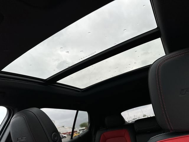 New 2025 Chevrolet Equinox EV RS image 18