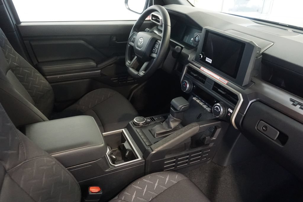 New 2026 Toyota Tacoma SR5 AWD/4WD image 25