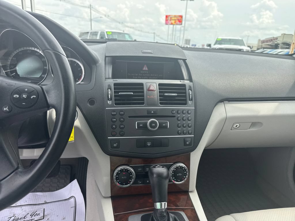 Used 2011 Mercedes-Benz C 300 Sedan image 28