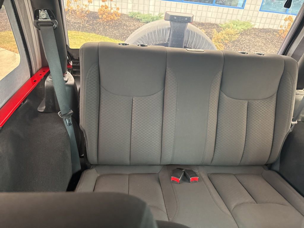 Used 2018 Jeep Wrangler Sport image 38