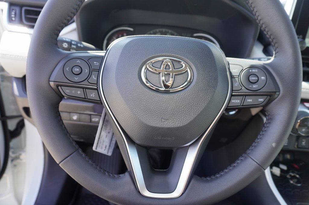 New 2025 Toyota RAV4 XLE image 14