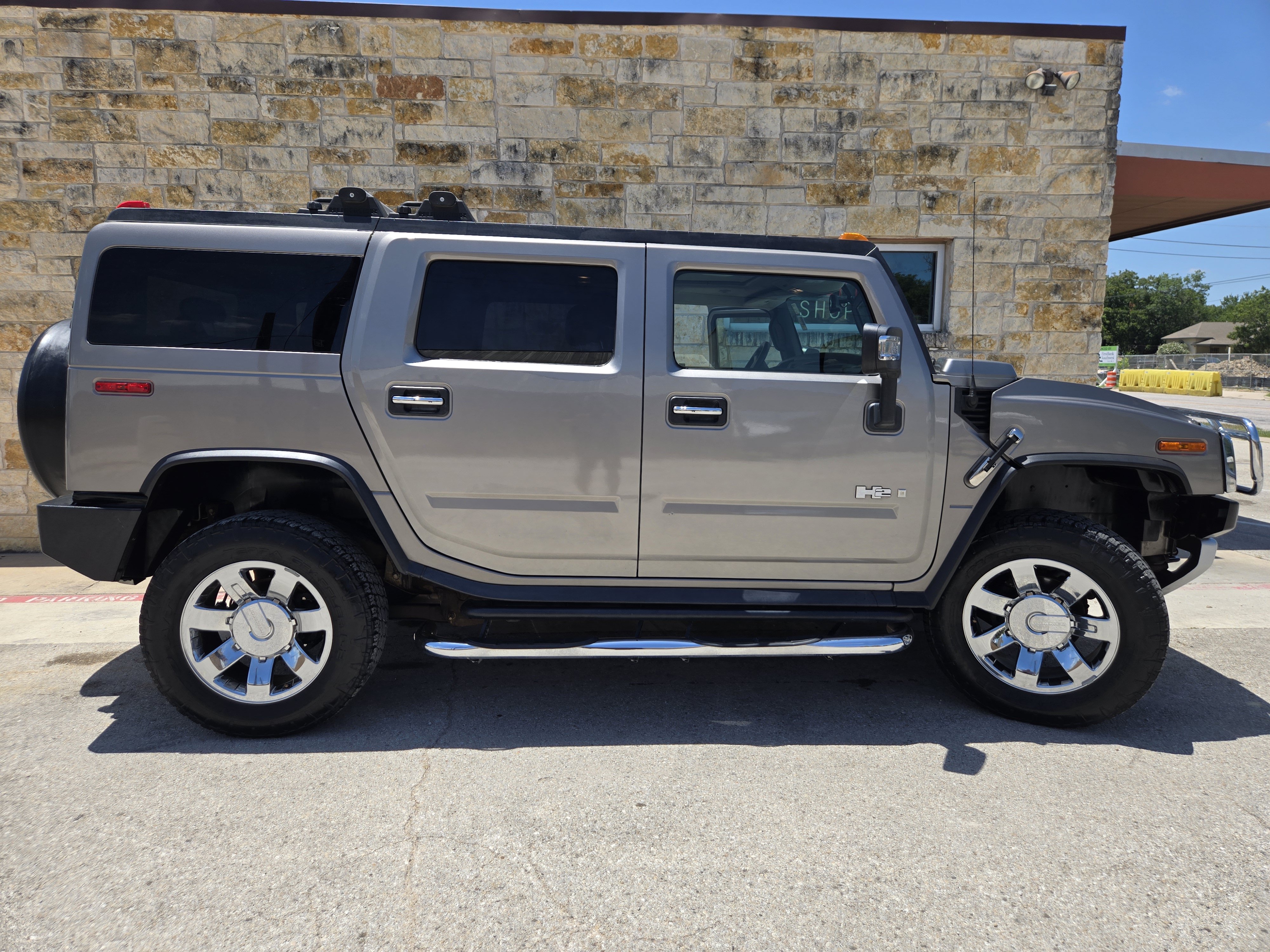 Used 2009 HUMMER H2 Luxury AWD/4WD image 20