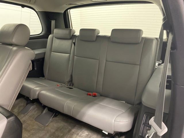 Used 2011 Toyota Sequoia Platinum AWD/4WD image 30