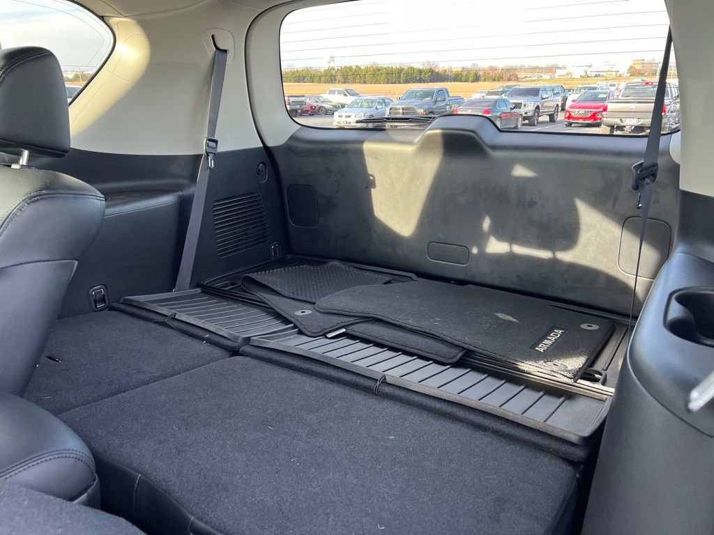 Used 2024 Nissan Armada SL w/ Captain's Chairs Package image 15