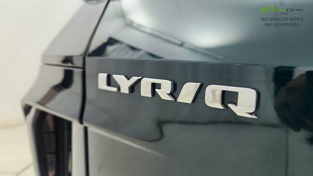 Used 2025 Cadillac Lyriq Luxury w/ LPO, Floor Liner Package RWD image 20