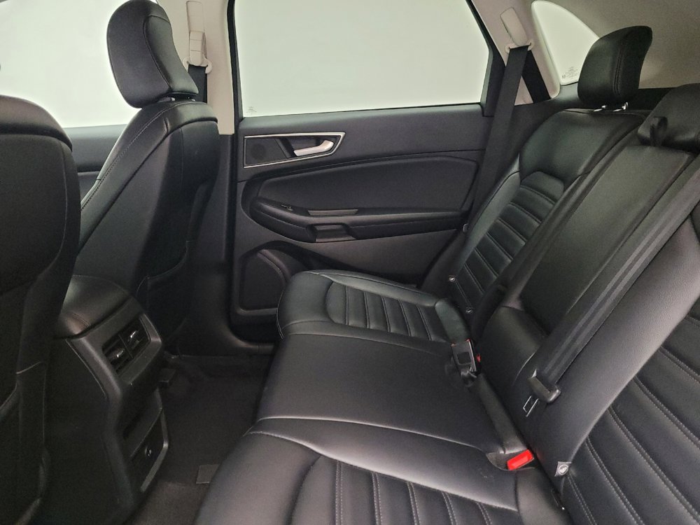 Used 2024 Ford Edge SEL image 18