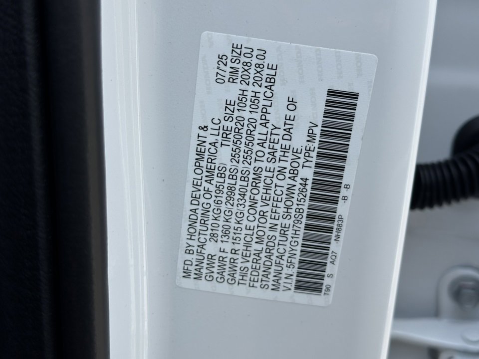 New 2025 Honda Pilot Touring image 39