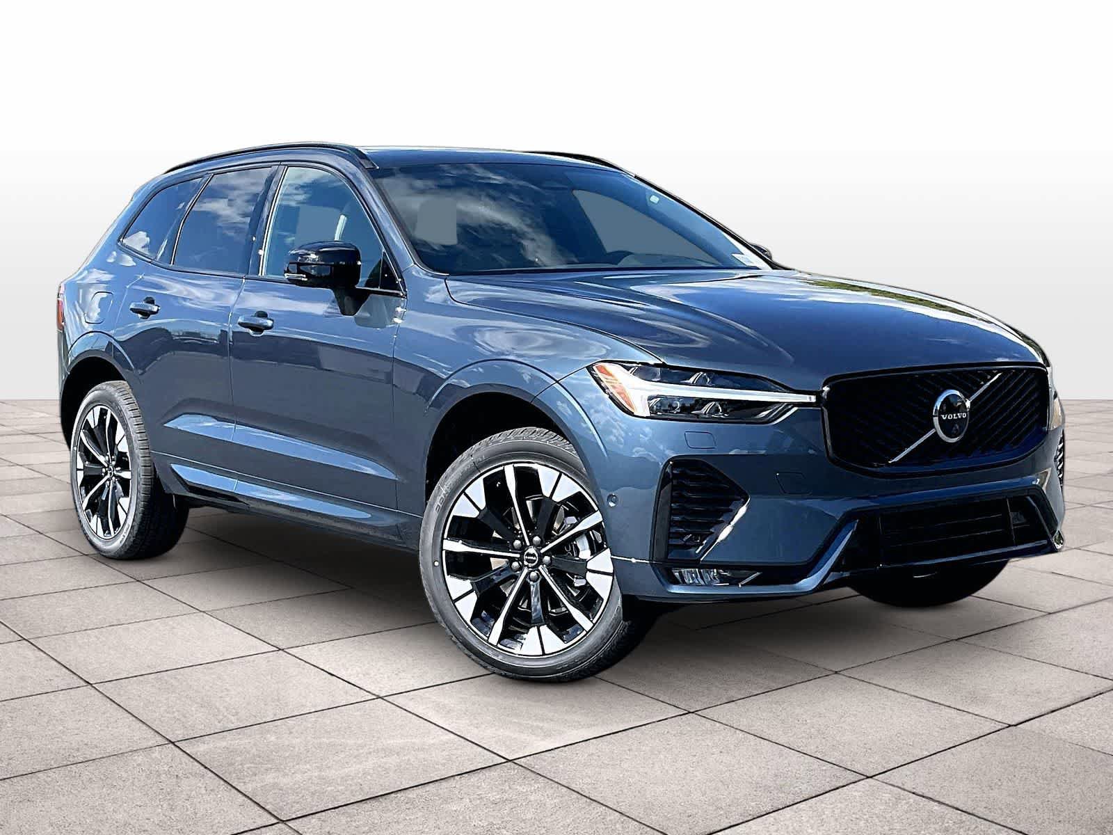 New 2026 Volvo XC60 B5 Plus w/ Climate Package AWD/4WD image 2
